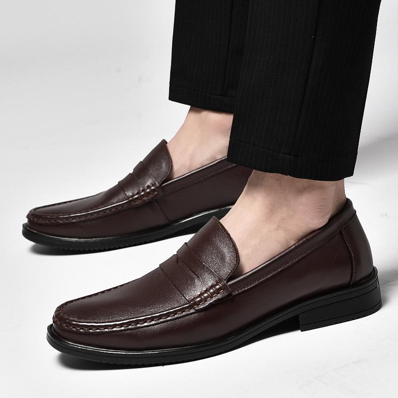 Fashion Fashion Brand Men's Breathable Hollow Leisure Loafers High-quality Men's Comfortable Top Layer Cowhide Soft Soled Casual Shoes