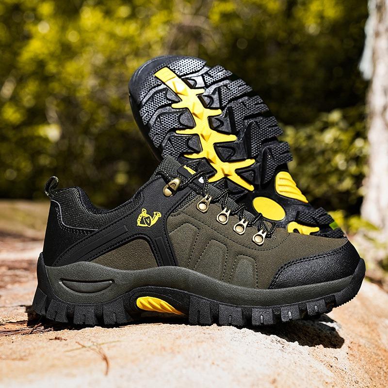 Couple Hiking Shoes Outdoor Non Slip Climbing Shoes Outdoor Trekking Sneakers Wear-resistant Desert Shoes Men's Hunting Footwear