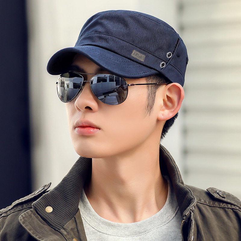 

Men s Spring/Autumn Flat Top Hat: Fashionable, Versatile, Trendy, Casual Outdoor Travel Sunshade Cap Adjustable темно-синього кольору