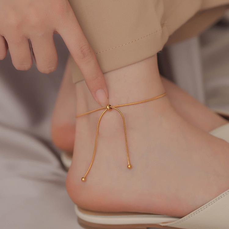 Stylish Titanium Steel Heart Anklet for Women – Durable, Versatile Beach Foot Chain