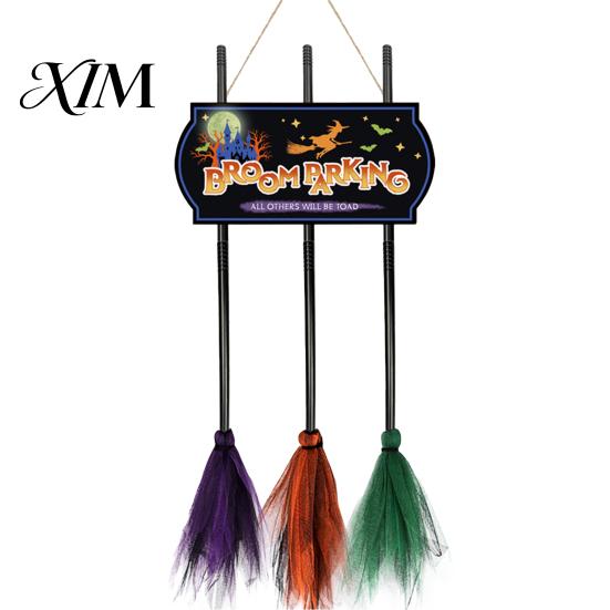 Compact Storage Holiday Wall Signs Halloween Broom Parking Sign with 3 Witch Brooms, Hocus Pocus Themed Wooden Sign, Lightweight Seasonal