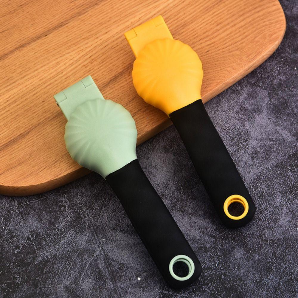 2 in 1 Nut Cracker Sheller Labor-saving Manual Nut Cracker Tool Ergonomic Comfortable Grip Chestnut Opening Machine