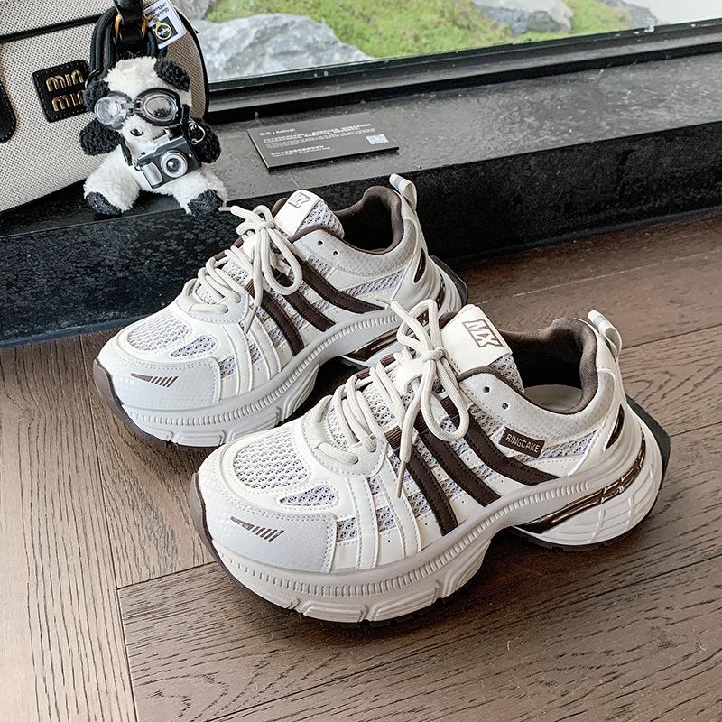 

Dad shoes women 2025 spring new casual sports shoes platform ins versatile Internet celebrity super fire breathable running shoes 40