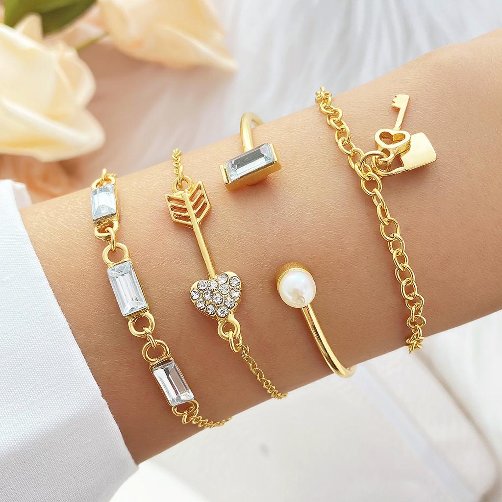 5Pcs/ Set Bohemia Minimalism Multilayer Love Heart Hollow Out Open Mouth Bracelet Set for Women Metal Chain Bangle Zircon Gifts