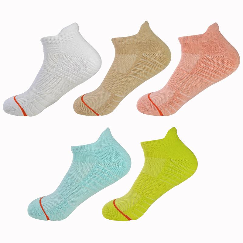 Sports Socks - Children's Summer Short Socks with Thick Towel Bottom, Shock-absorbing and Anti-slip Basketball Socks