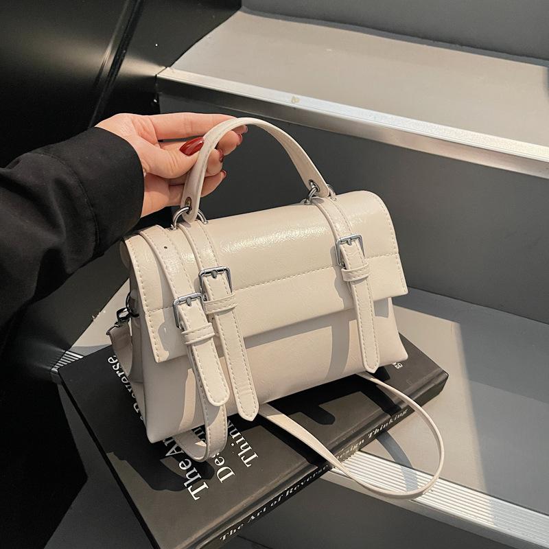 New Small Bag Women's Spring and Summer Fashion Solid Color Shoulder Messenger Bag Women's Casual Portable Small Square Bag