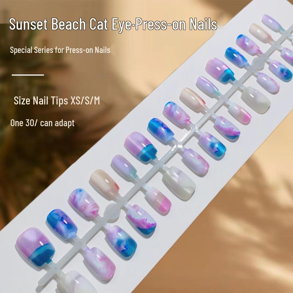 

Sunset Beach Cat Eye Exquisite Manicure: Nebula Gentle Fake Nails Set