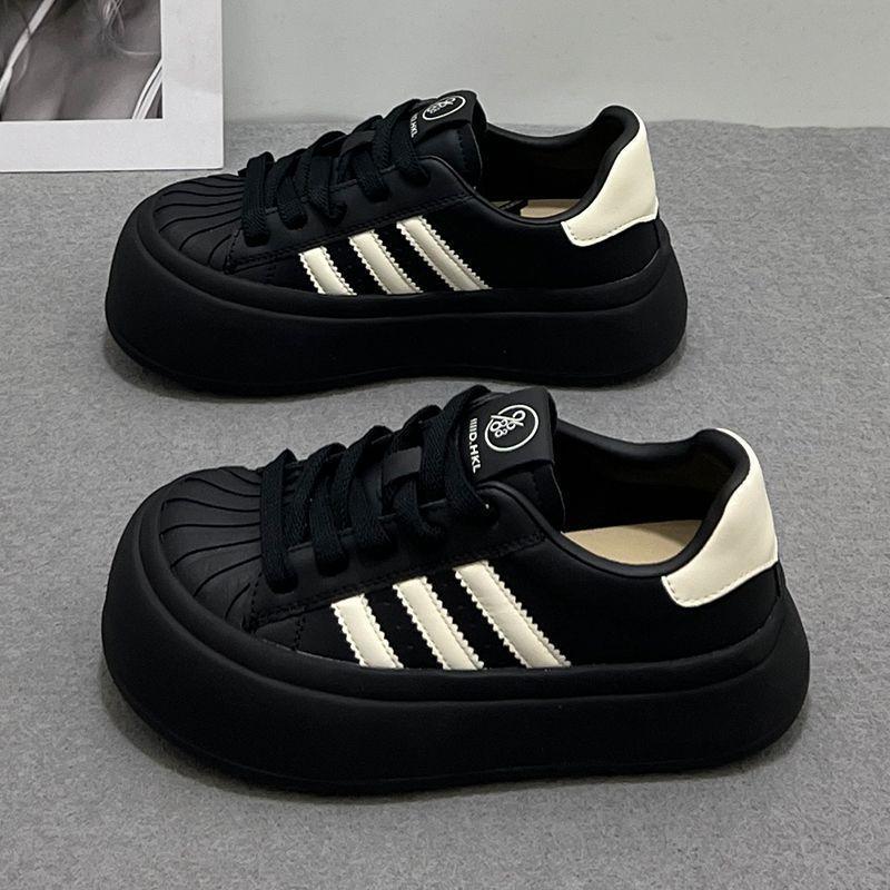Shell head black board shoes women's summer new round head platform casual panda shoes big head doll shoes