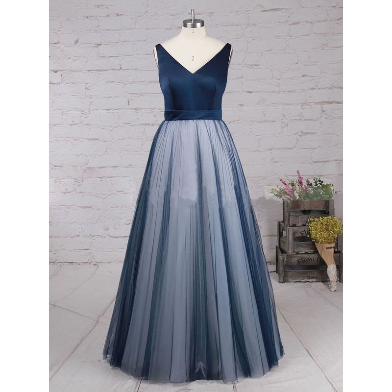 European and American Party Sexy V-neck High-End Long Dress Wedding Dress