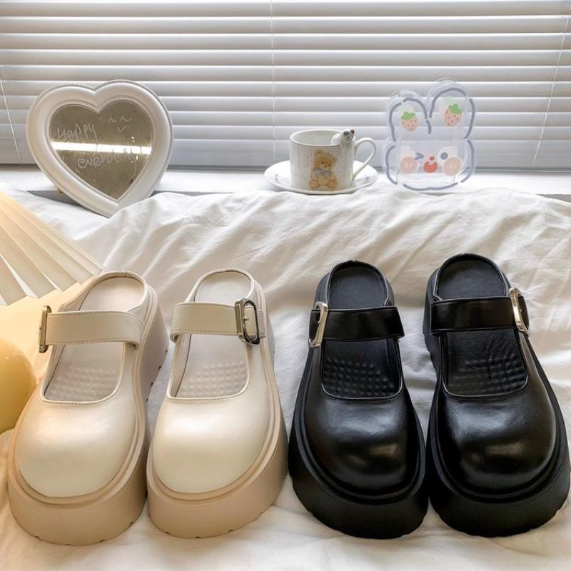 Baotou Plateau Damen Herbst neue Leder Slipper Damen Schnalle Hausschuhe