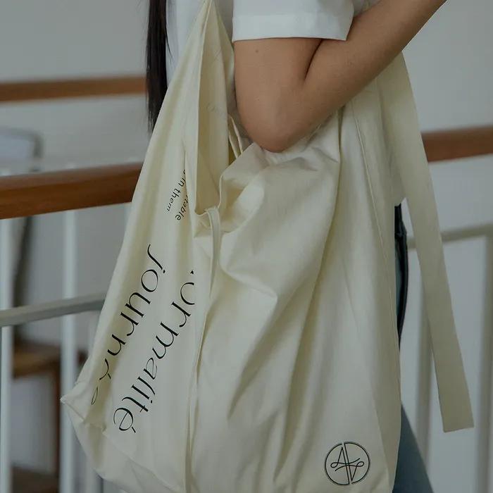 Ann Ordinary Day Eco Bag (cream)
