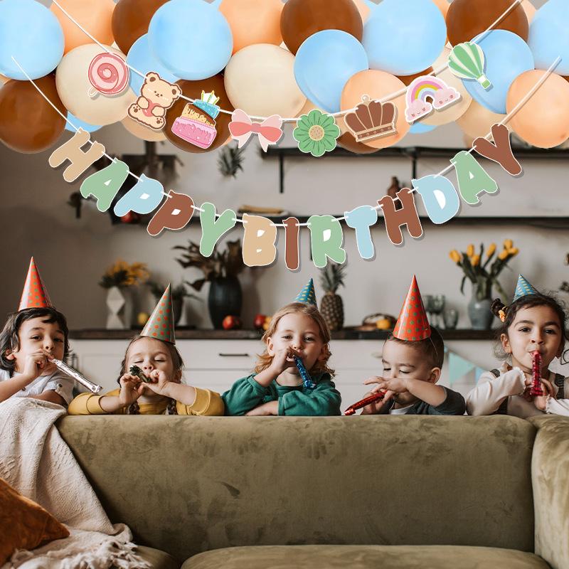 Ins Style Cake Bear Balloon Set: Birthday Party Decor with Pull Flag and Aluminum Film Balloons.