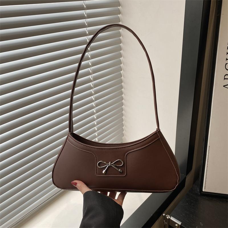 Spring Popular Bow Small Bag Women's 2025 New Fashion Underarm Crescent Bag Texture Versatile Messenger Bag