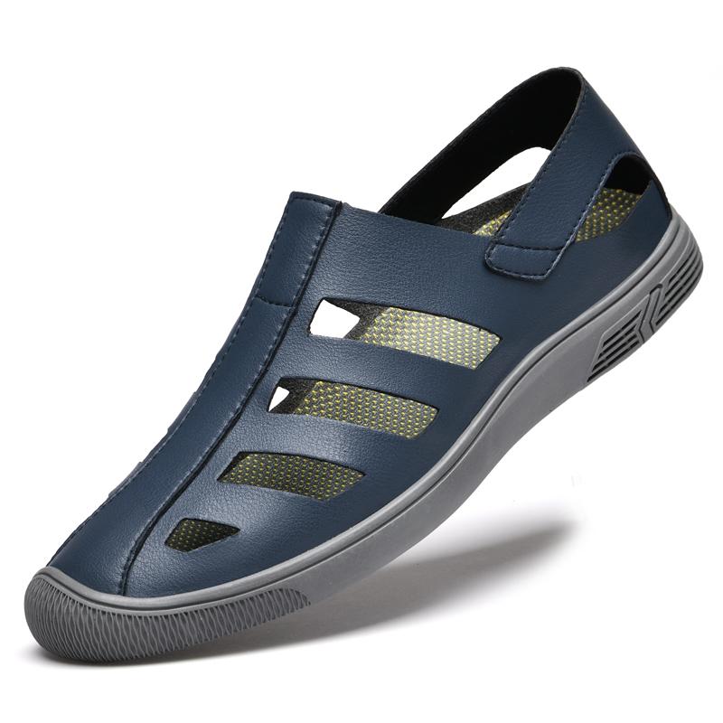 Fashion Outdoor Men's Breathable Hollow Leisure Anti Slip Beach Shoes Fashionable Summer New Men Comfortable Leather Hole Shoes Sandals
