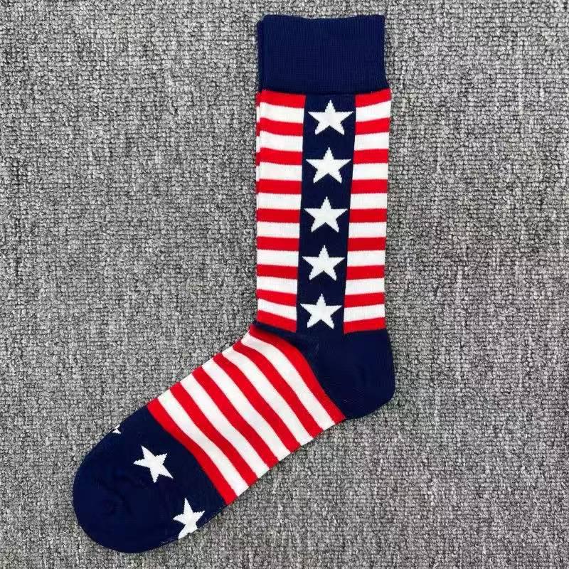 Happy Socks Men's Colorful Cartoon Astronaut Planet Floral Mid-Calf Socks, Large Size - Trendy Swedish Brand.