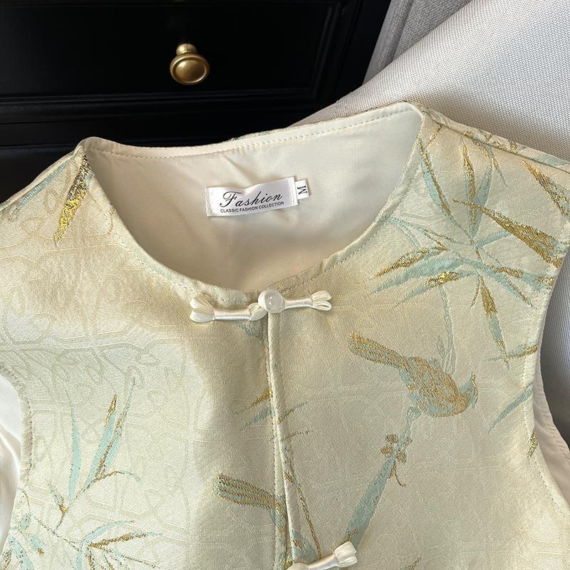 Jacquard vest vest women's early spring new retro buckle brocade stacked vest top