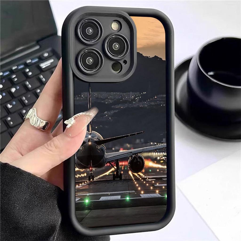 Safe Landing Black Groove Ladder Phone Case for iPhone 15/16/17 Pro Max - New Style Protection