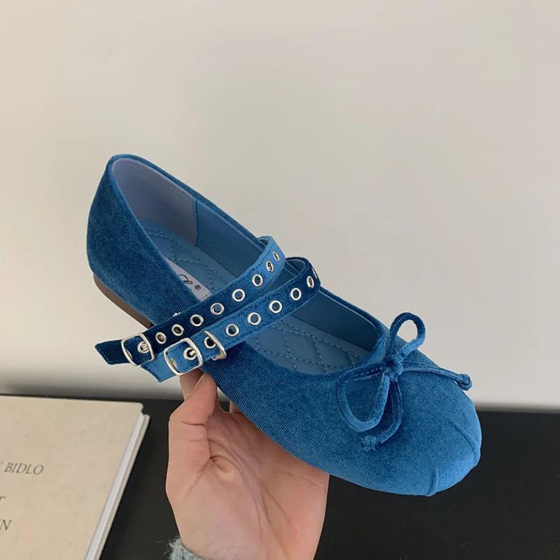 2025 Spring New Women Flat Shoes Fashion Round Toe Sahllow Slip On Shoes Soft Flat Heel Dress Single Shoes New Woman