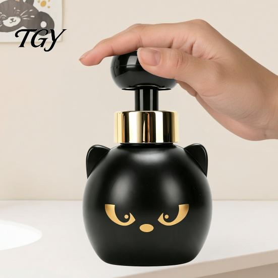 Fun Kitchen Soap Dispenser Cat Paw Foaming Dispenser, Cartoon Pressing Bubbles Halloween Themed Home Accessories Refillable Decorative Hand