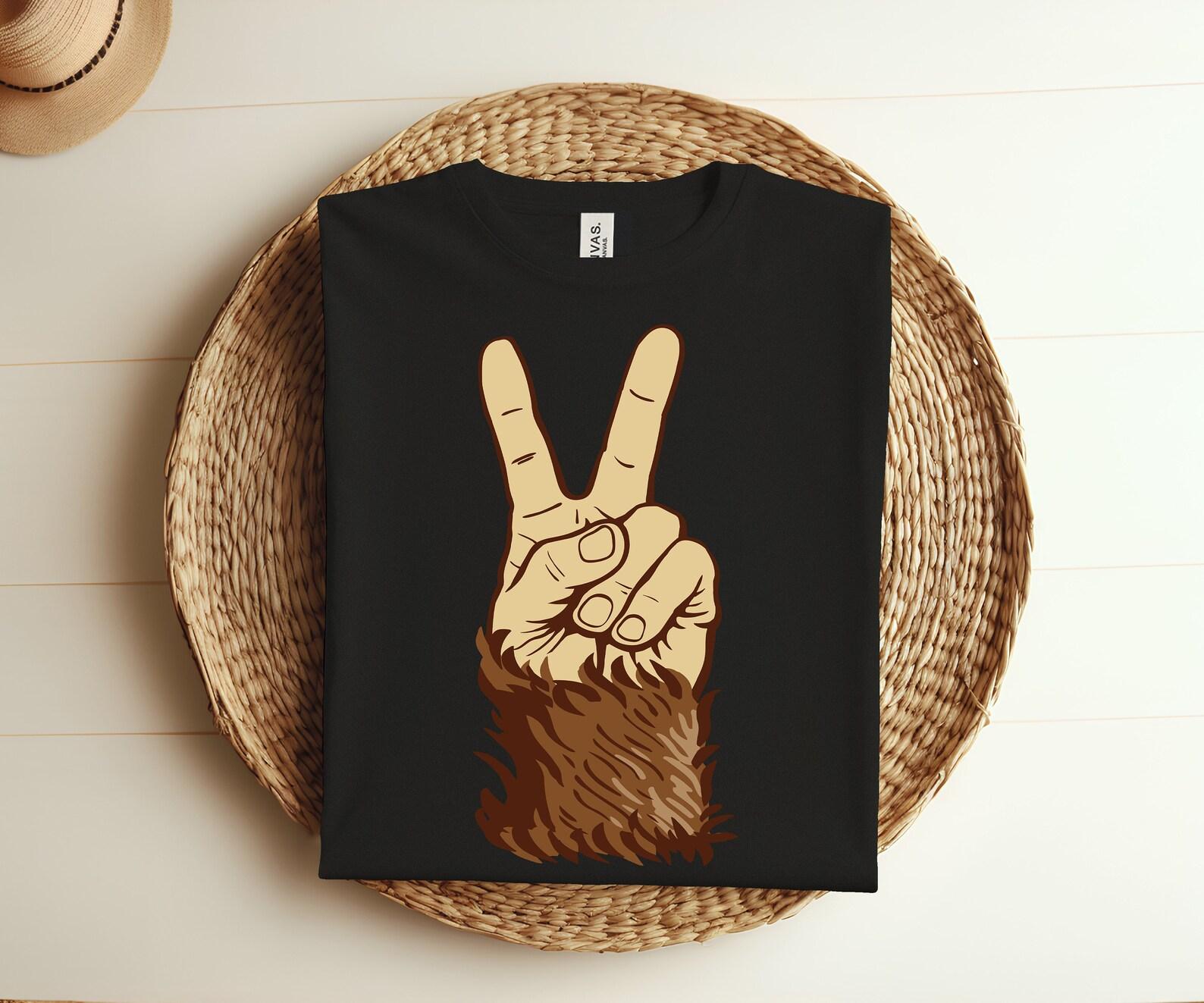 Bigfoot Peace Sign Vintage Cool Funny T-Shirt, Undefeated Hide And Seek Champion Tees, Sasquatch Yeti, Bigfoot Believe Festival Lover Gift, 110