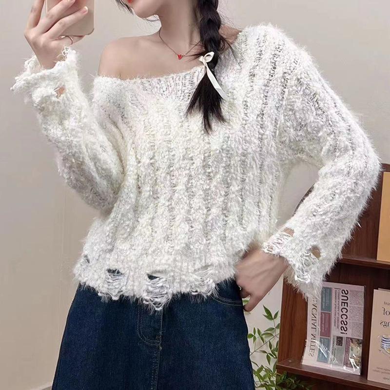

Early autumn one-word shoulder short hollow knitted sweater top women s loose and thin loose hollow thin sweater one size fits all