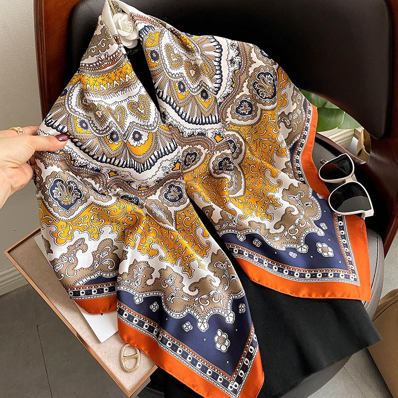 Vysoce kvalitní luxusní hedvábné šátky čelenka Šály Šála na krk pro ženy Řetízek Hedvábný šátek Dámská ozdobná šála