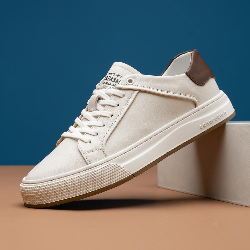 2025 Direct Supply Summer New Low-top Men's White Shoes Outdoor Sports and Leisure Leather Shoes Versatile White Board Shoes