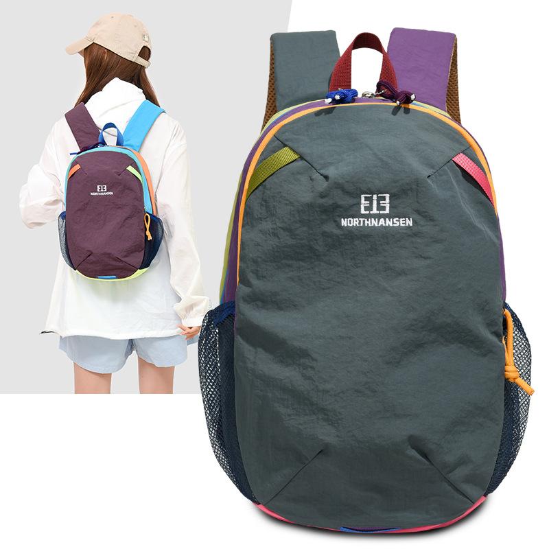New versatile contrasting color schoolbag girls high value outdoor sports backpack women's lightweight mountaineering bag casual backpack