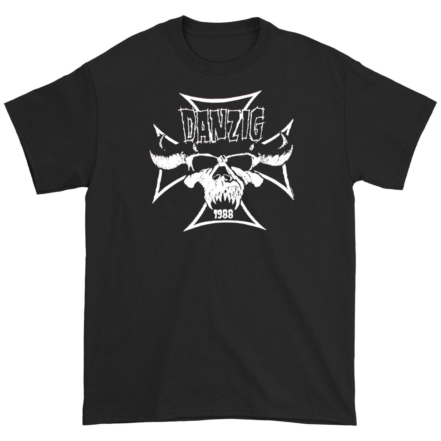 Men s Danzig Cross T-shirt Small Black S