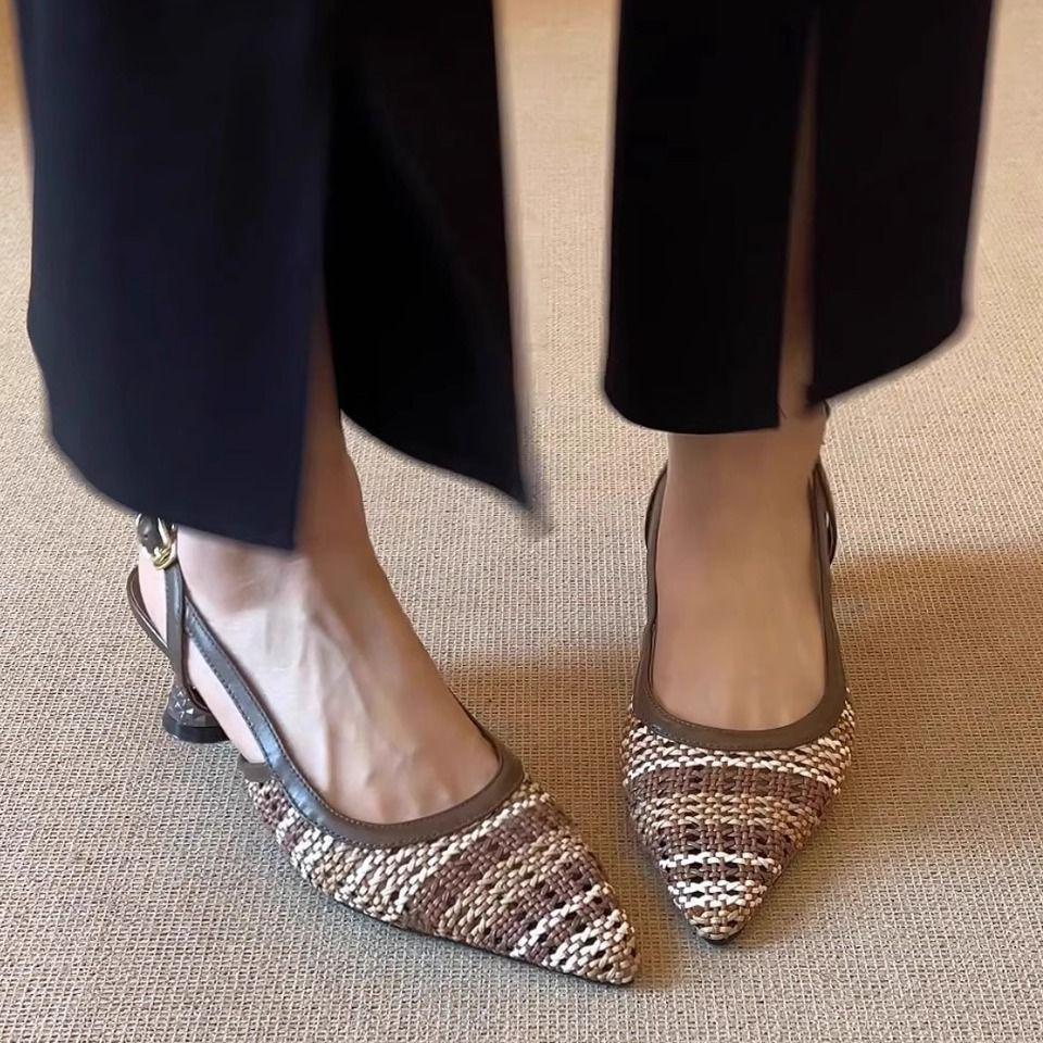 Stylish Hepburn Style Woven Pointed High-heeled Sandals Women's Summer Mesh Foreign Style Niche Thick Heel with Skirt Pointed Single Shoes