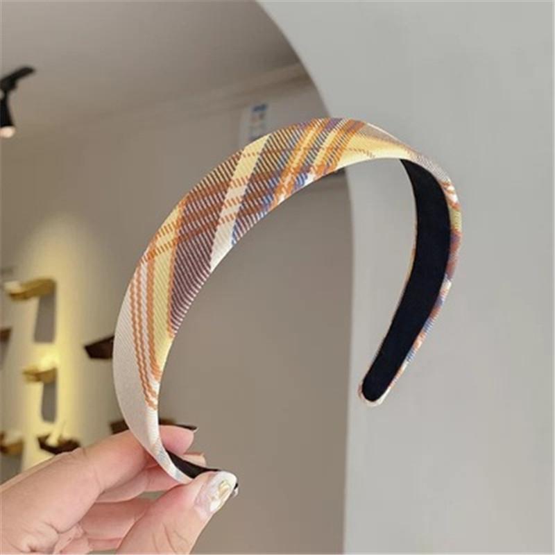 Fashion Wide-brimmed Small Fresh Hair Band Wild Go Out South Korea Sweet Girl Hair Band Headdress Ladies Hair Accessories