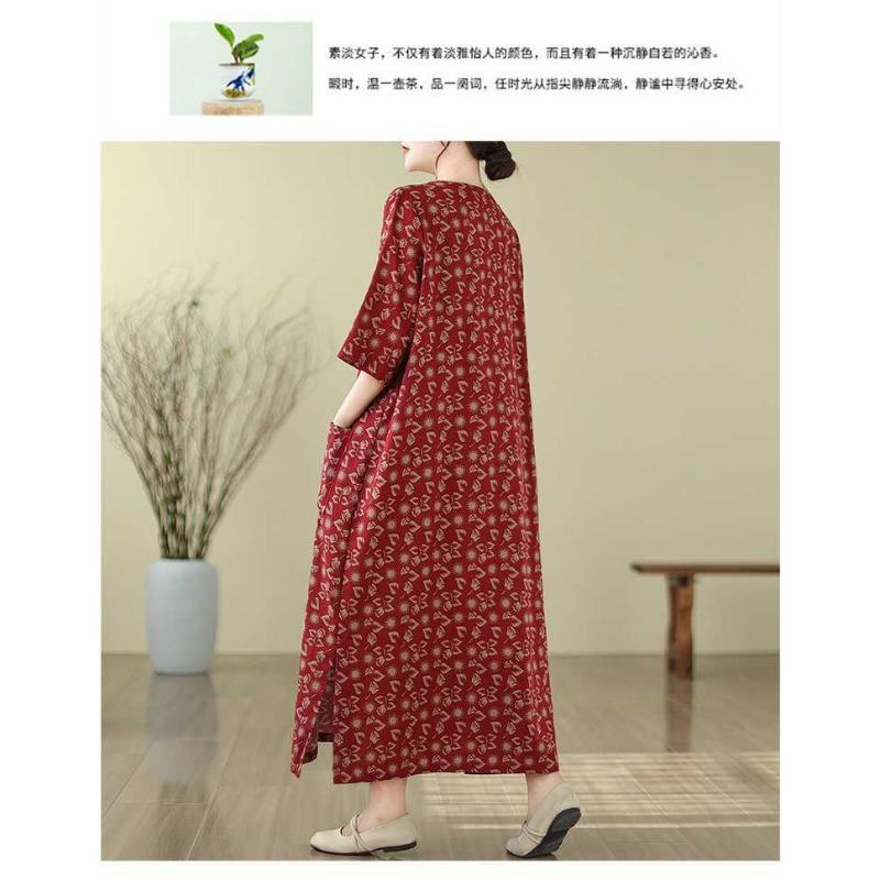 2025 Literary Retro Vacation Style Travel Dress Plus Covering Flesh Skinny V-Neck Long Dresses