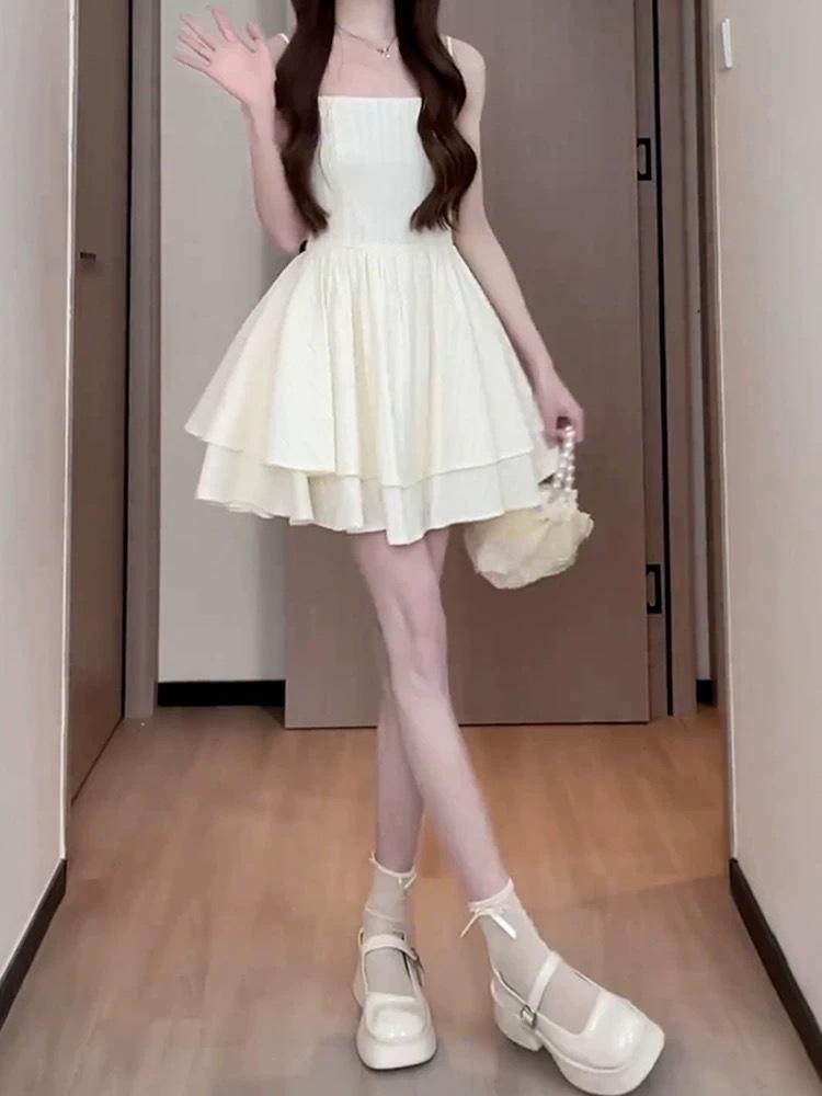 White Suspender Dress Women's Summer New Small Spring Wear a Whole Set of Design Short Skirts