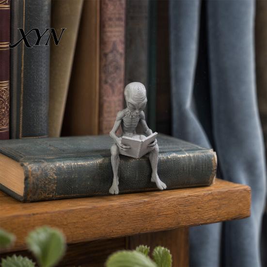 Office Study Decorative Item 3D Printed Reading Alien Ornament, Creative Sitting Figure Sculpture, Resin Collectible Figures Desktop Statue