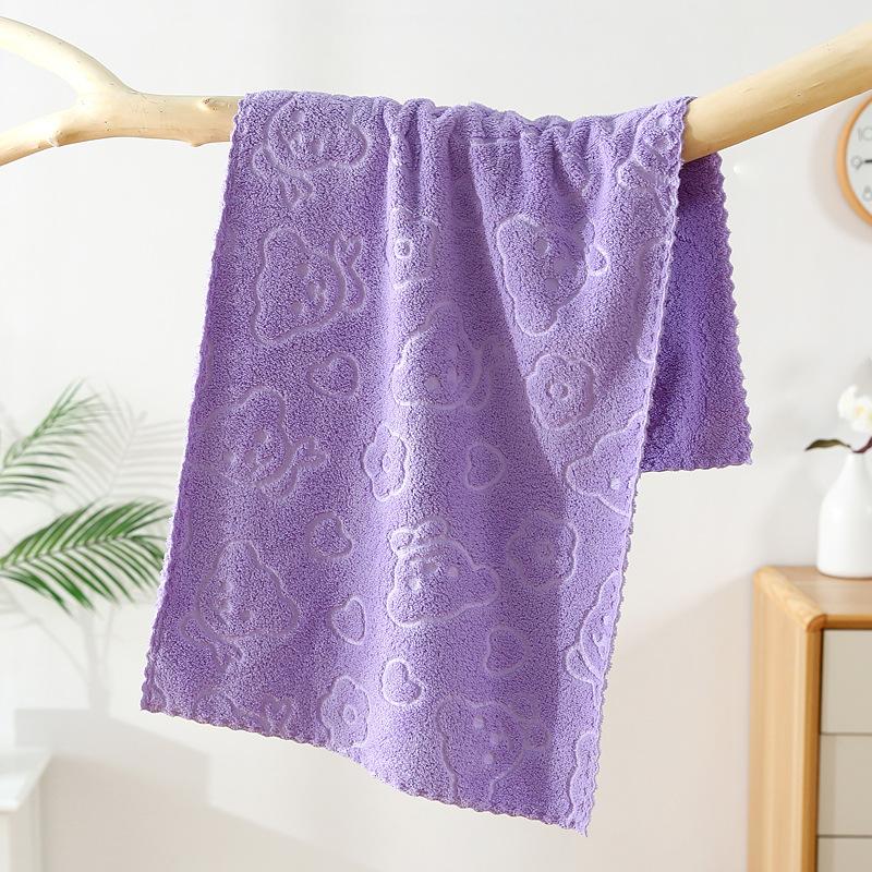 5pcs Cute Cartoon Bear Flower Embossed Towels, Soft Absorbent Quick-Drying Face Towels, High-End Gift Towels for Men and Women