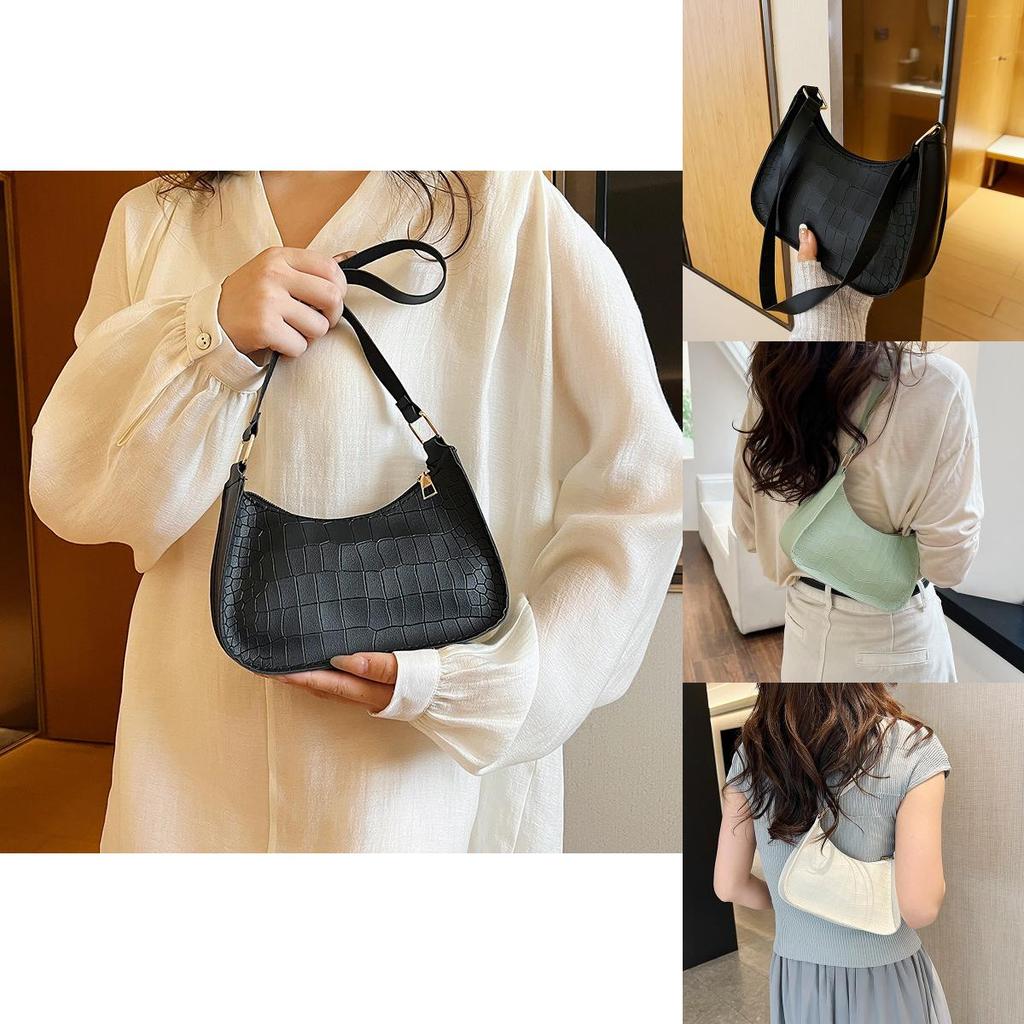 Stylish Lightweight Black Crocodile Texture Pu Underarm Bag For Women Perfect For Daily Wear