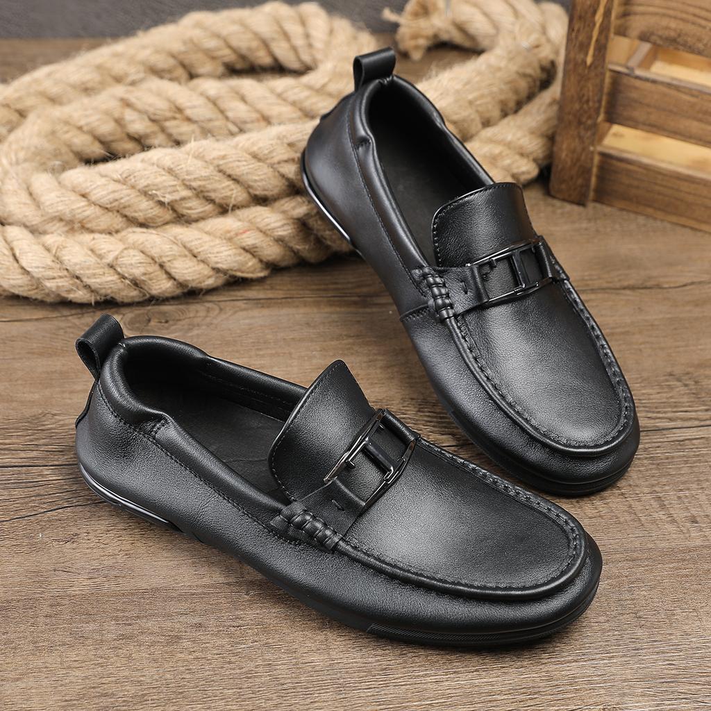 Summer Men's Lazy Shoes Casual Leather Shoes Fashionable and Simple Flat Heel Loafers Layered Cowhide Soft Soled Business Casual Shoes