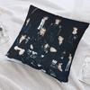 1 szt. Poszewka na poduszkę w stylu K-pop z nadrukiem czarnego stroju męskiej grupy K-popowej, Poliestrowa poszewka na poduszkę 2D dwustronna, Fajny wystrój w stylu K-pop Poszewka na poduszkę, Prezent dla
