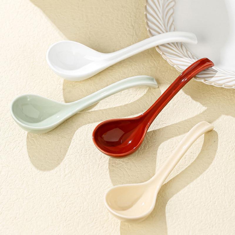 1-Piece Asian Soup Spoon, Ceramic Chinese Style Spoons Ramen Spoon Retro Porcelain Spoon, 6.5 inches