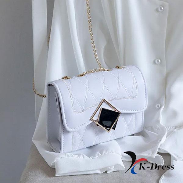 Quadratische Umhängetasche mit gesteppter Kette (2 Farben)