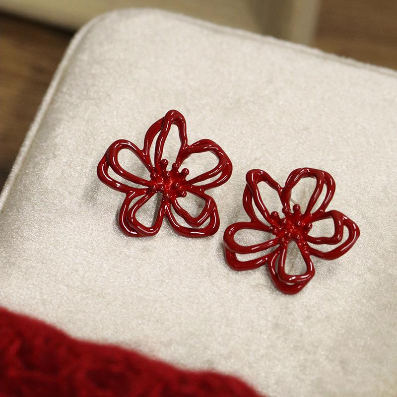 Red Hollow Flower Earrings: Elegant Silver Needle Studs for Women