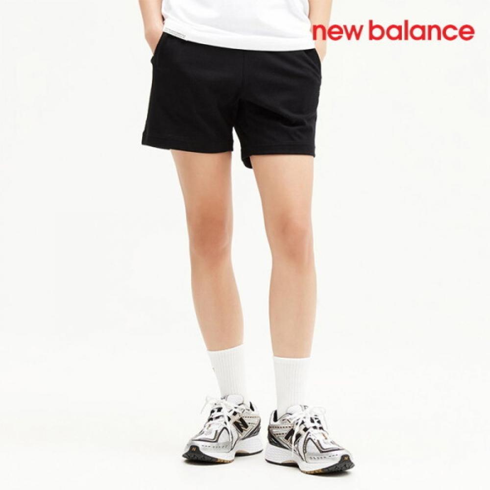 

New Balance Shorts Essential 4in Single Mesh Shorts G9 Nbnve2w002 FREE/M