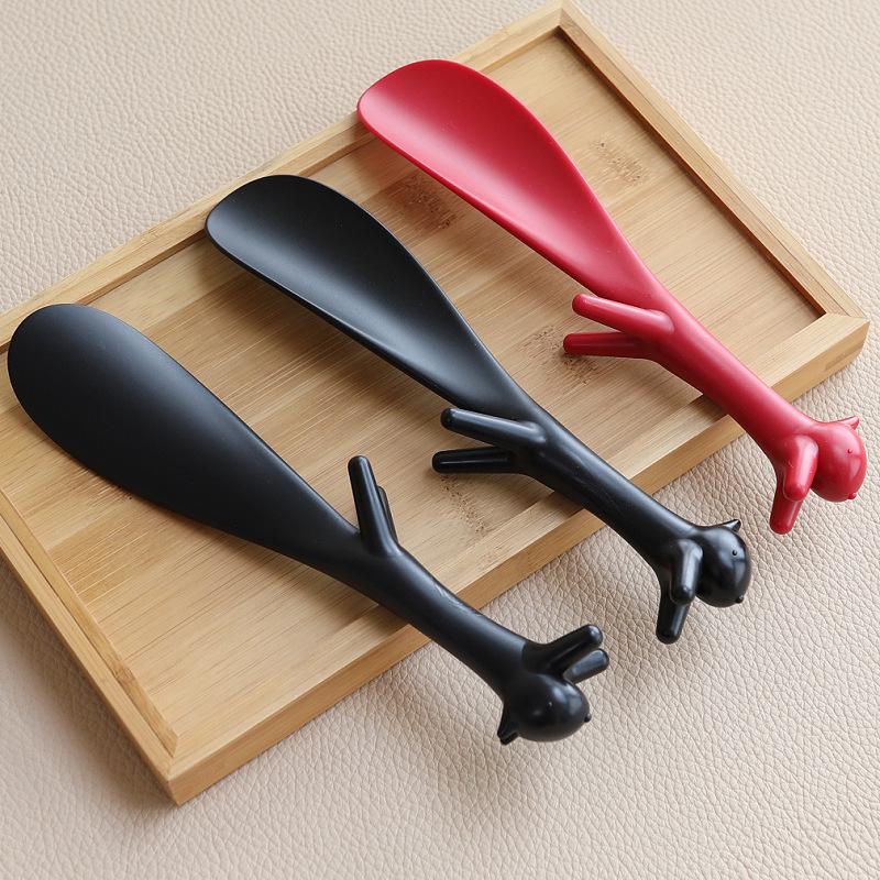 Popular Portable Children's Cute Short Plastic Shoe Horn