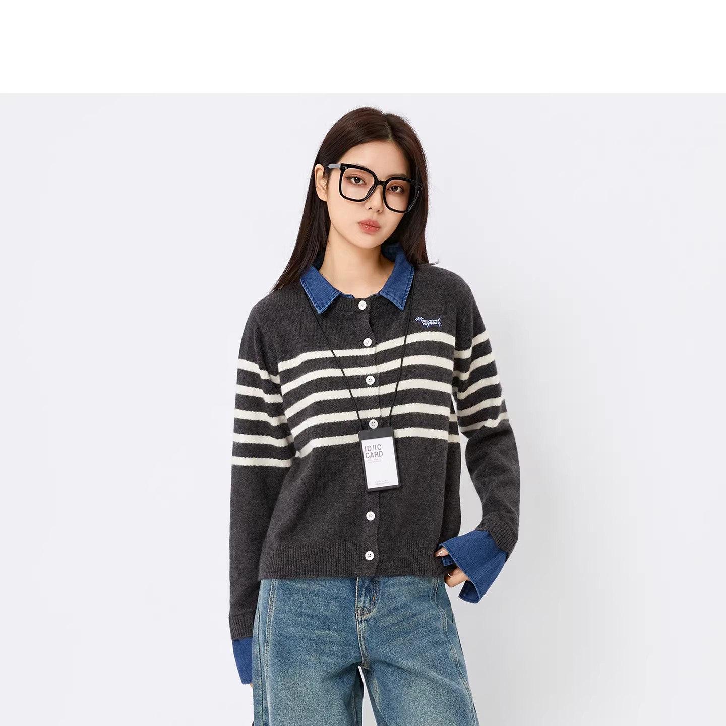 

Korean Retro Age-Reducing Women s Sweater: Loose, Slimming, Two-Piece Patchwork Denim Lapel Knitwear 3XL темно-серого