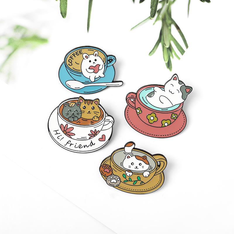 White Rabbit & Cat Coffee Bath Drip Oil Brooch - Creative Versatile Badge