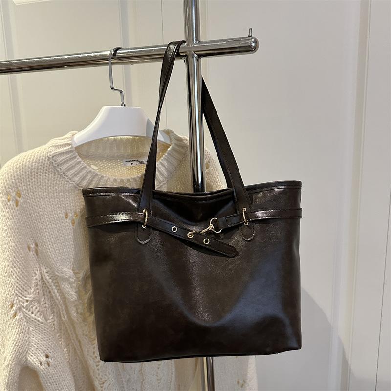 Modna jesienna nowość design PU tkanina torba na ramię nowa damska torba trend wszechstronna prosta torba