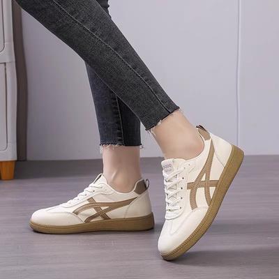 Chaussures de sport décontractées d'été pour femmes à semelle plate, petites chaussures blanches polyvalentes