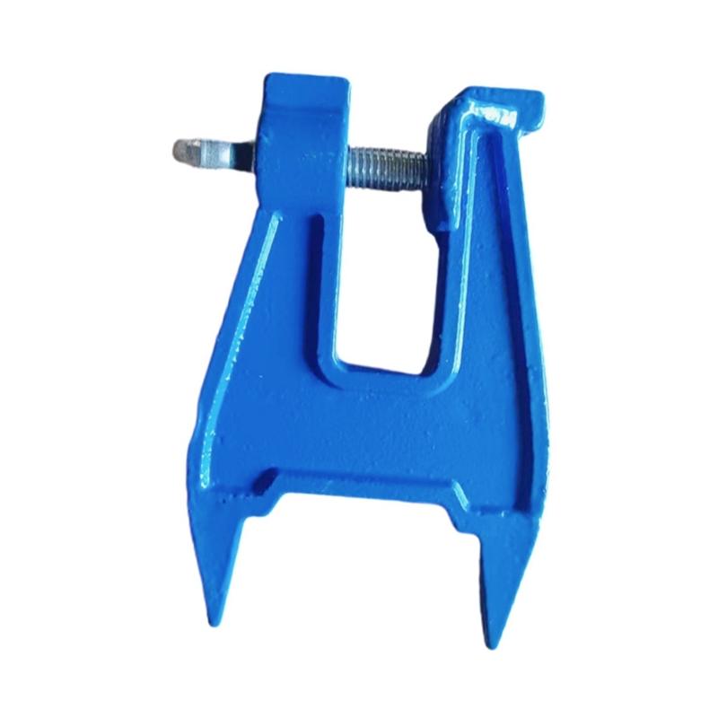 

Compact Chainsaw Stump Vise Lightweight Filing Tool Chainsaw Filing Clamp for Accurate Saw Chain Sharpening