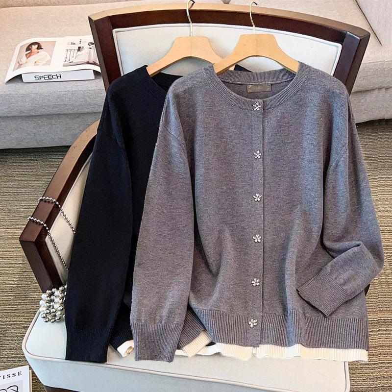 

Plus Size Women s Loose Knit Cardigan 8033 - Bust 150/160 cm, 200/300 lbs, 350 lbs 3XL сірий колір