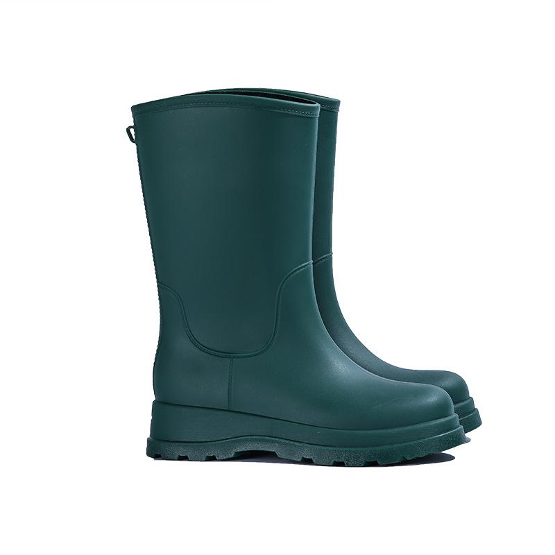 Fashion classic rain shoes women's high rain boots rainy day outdoor travel thickened non-slip waterproof shoes women's rubber shoes British boots